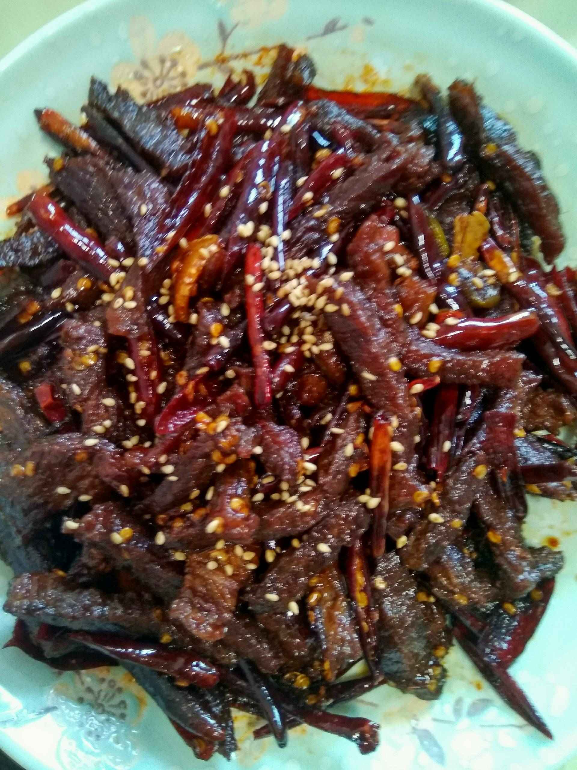 冷吃牛肉 辣辣的 - 93天空~99的快手