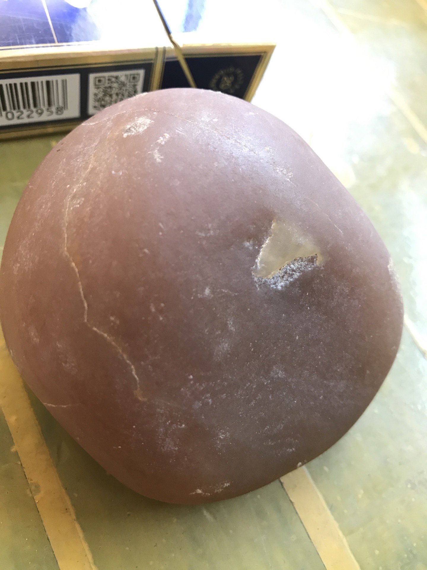 0k 0 土匪ㄣ8月前 土匪ㄣ8月前 就是普通的红硅石  上面没裂痕还是个