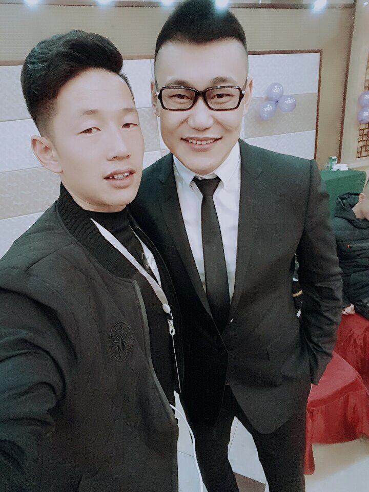 mc鬼鬼于航(mc鬼鬼于航道手型给我对上)