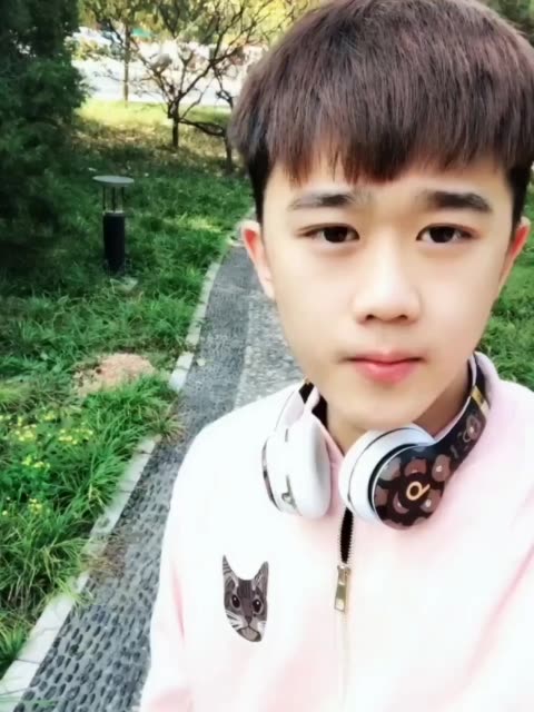 赵梦澈正能量男孩主播的主页