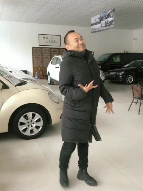 左手扣六,右手扣七,左腿画圆,右腿踢,没毛病老铁!