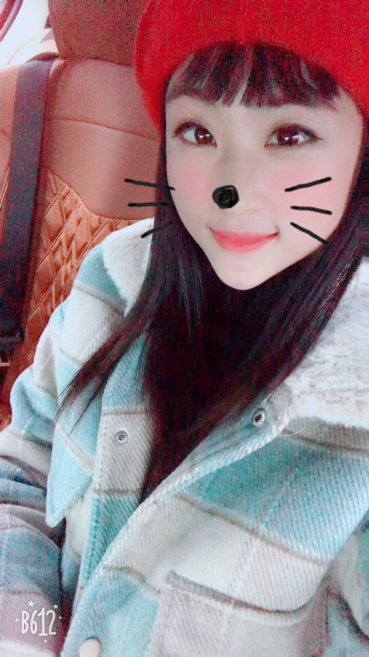 玩去了 - 越南妹爱上一个中国男孩的快手