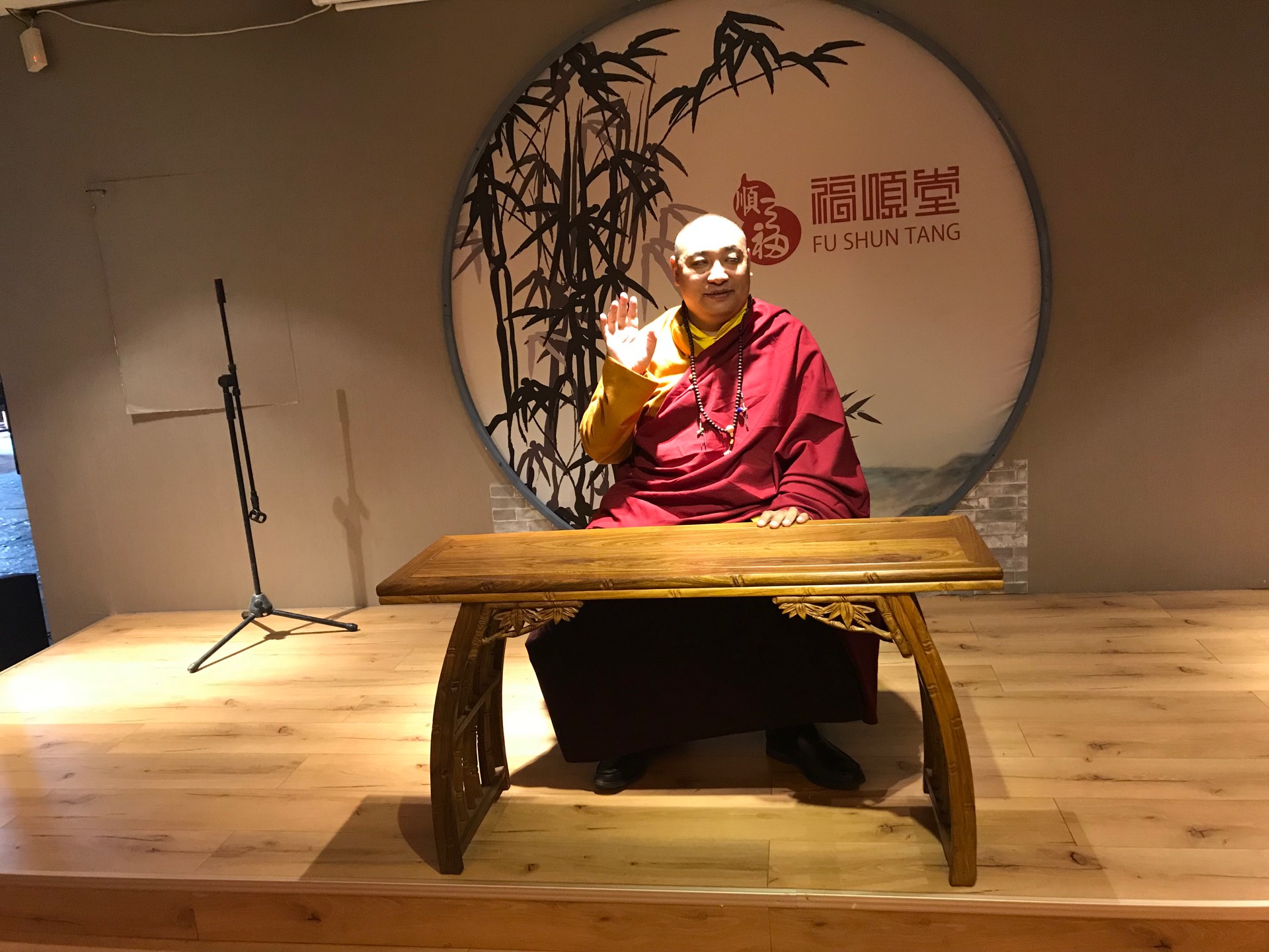 彭措绕吉10月前 61 164 17.