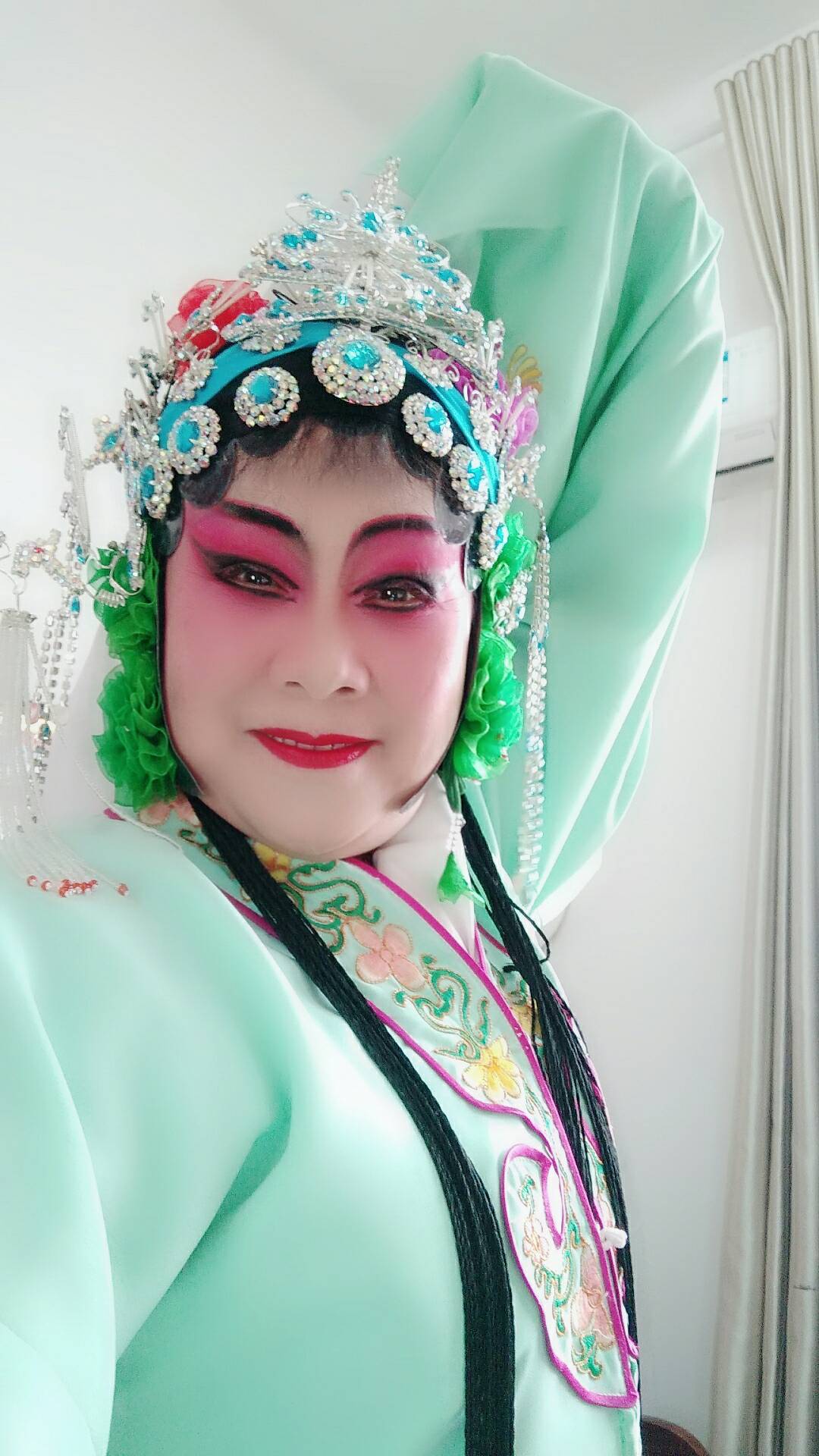 泗州戏马继英