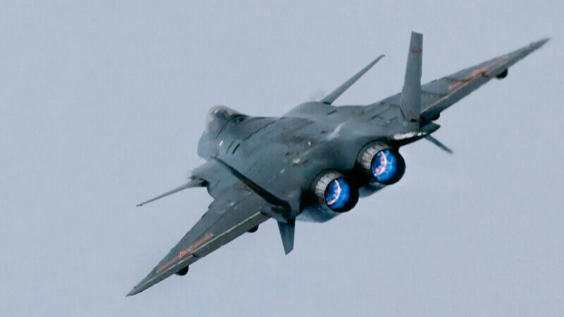 歼20战机来一组   #ea7music# #ea7# #ea7world# #军事