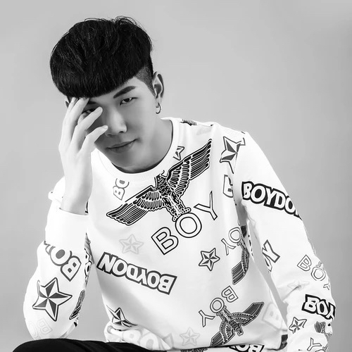 我的偶像太阳杰 153       赞       3月前