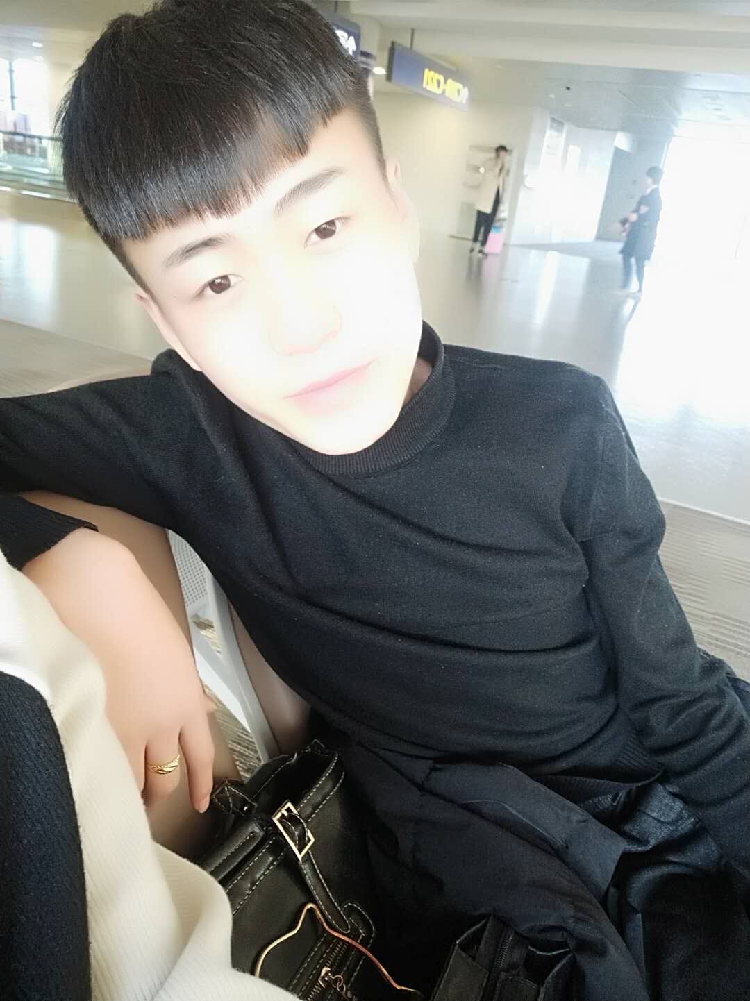 刘子轩75的主页-快手直播