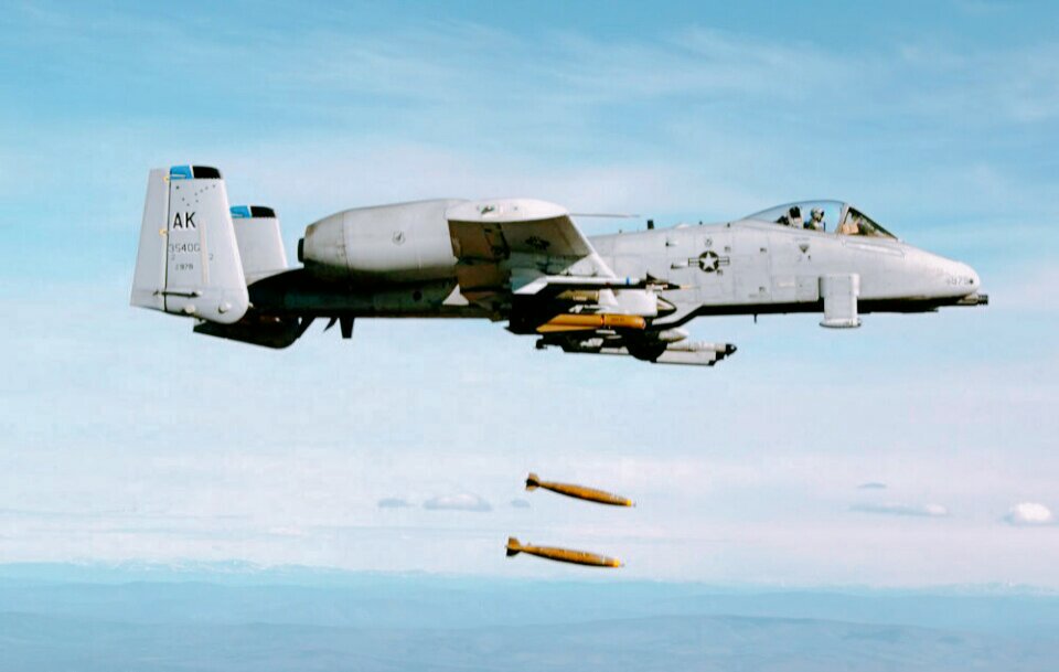 a10犹猪攻击机     #ea7music# #ea7# #ea7world# #战斗