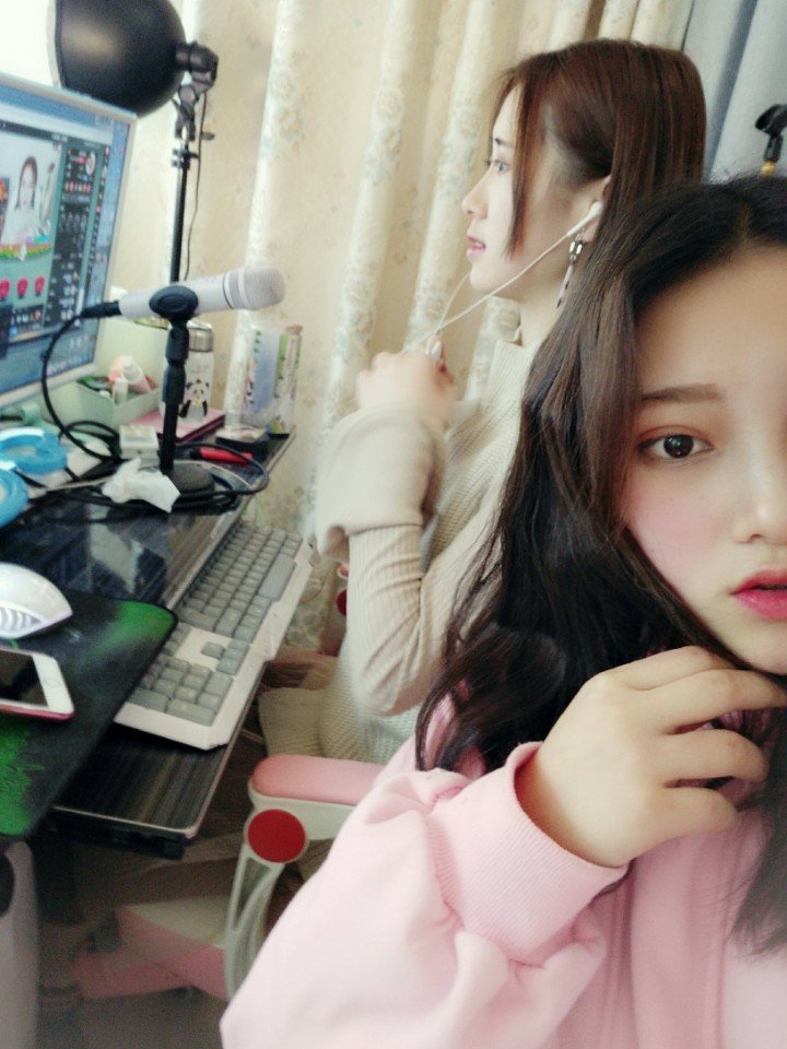 从来都只有好聚 哪有好散 最后喜欢变成了不甘 - 周露露……的快手