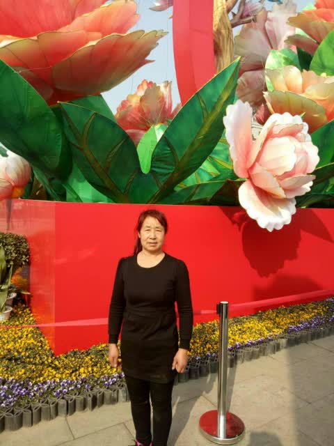 0 7 270 0                  九九艳艳天 快手i