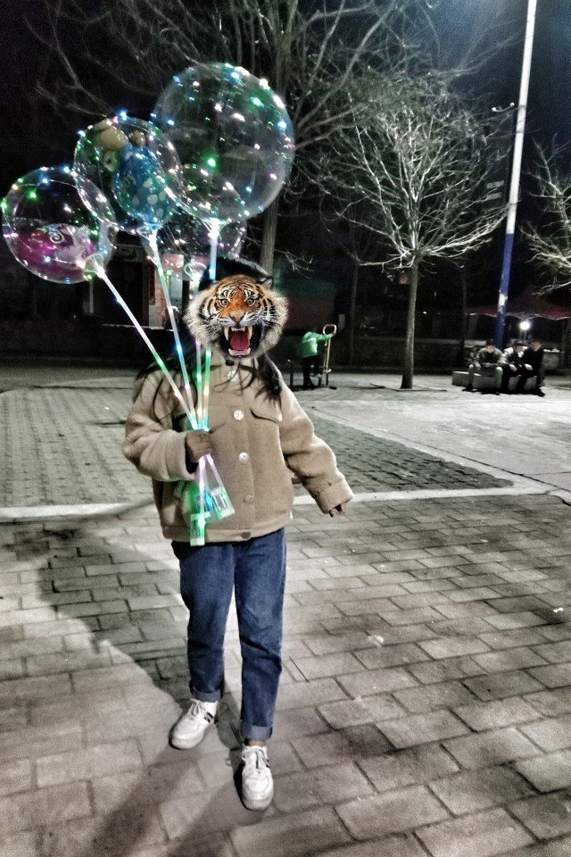 回来了 昨天来我家找我给我开心的不行哈哈感谢陪伴 @大哥李欣丽90