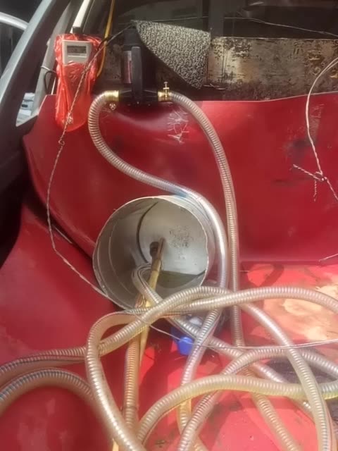 开车的朋友认识这些东西吗?偷油专用工具