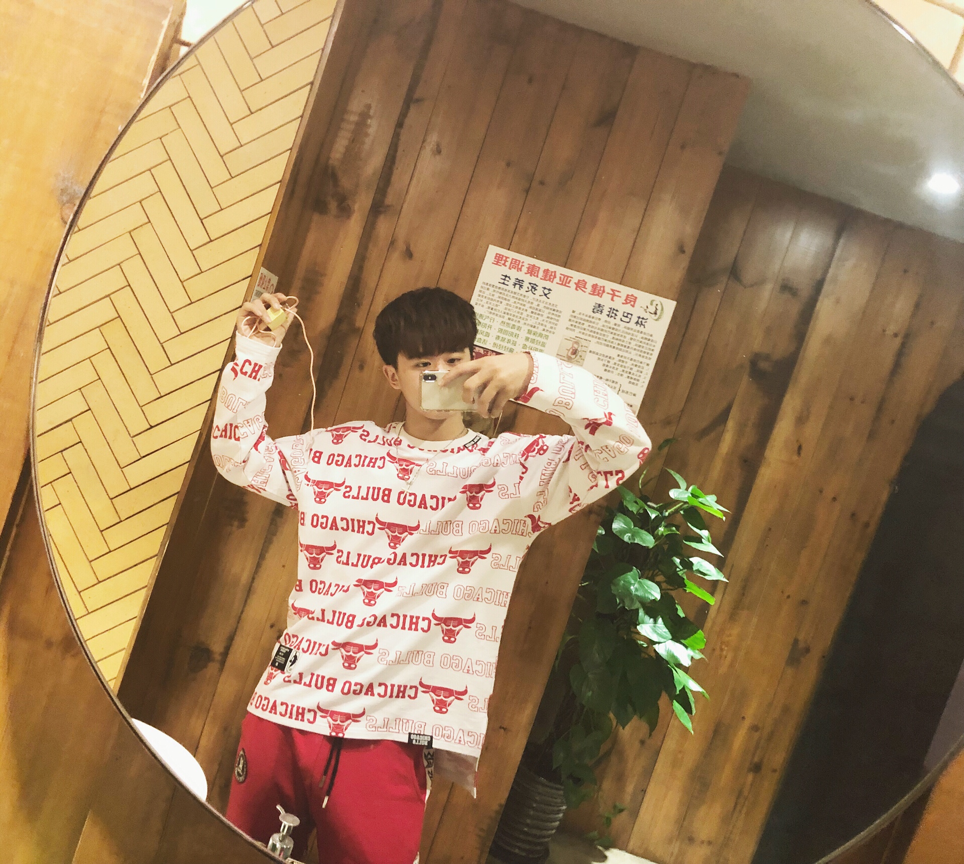 赵梦澈正能量男孩主播的主页