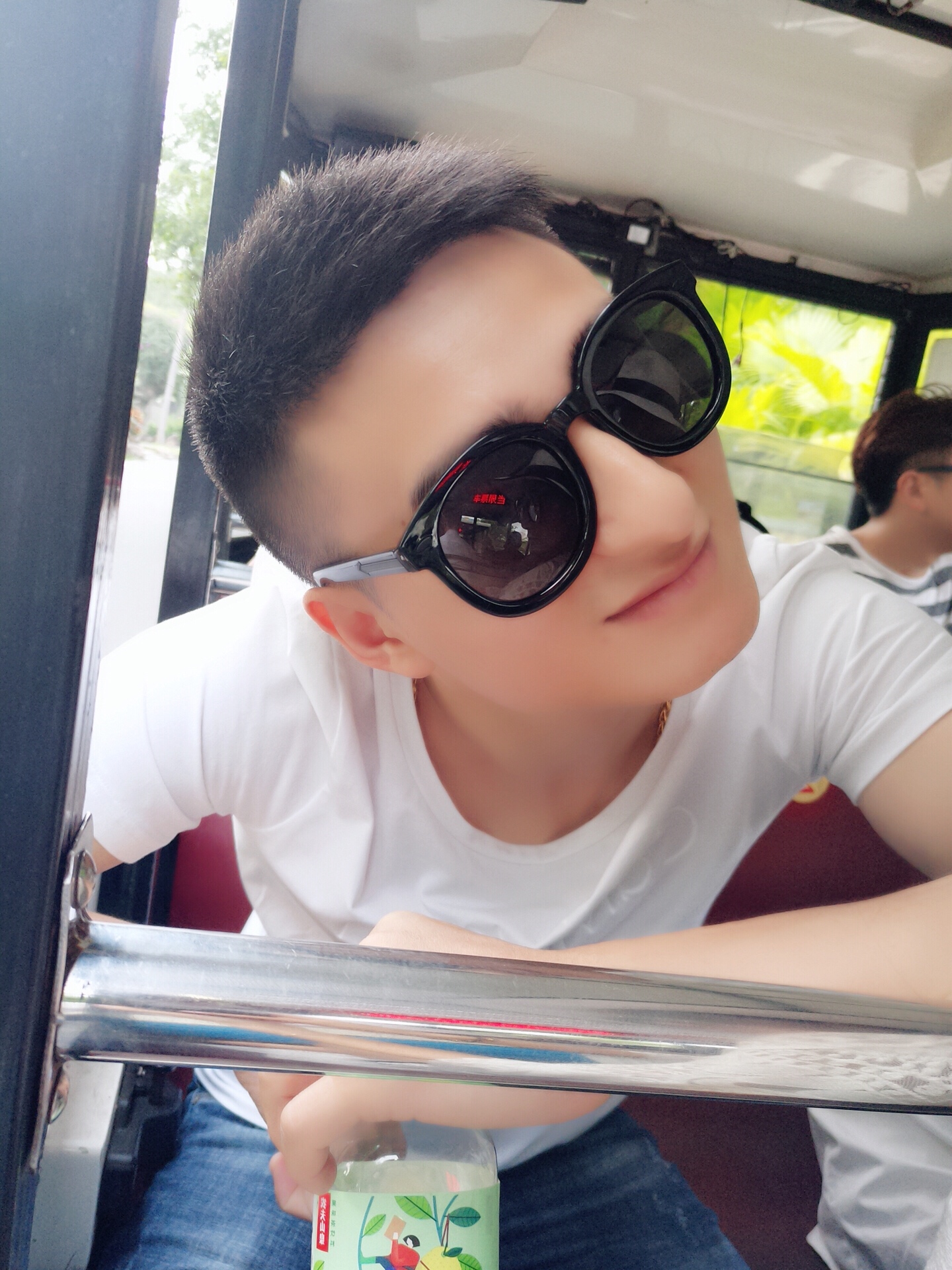 晚上十点直播 @川普哥猪儿跑【圈门总部】