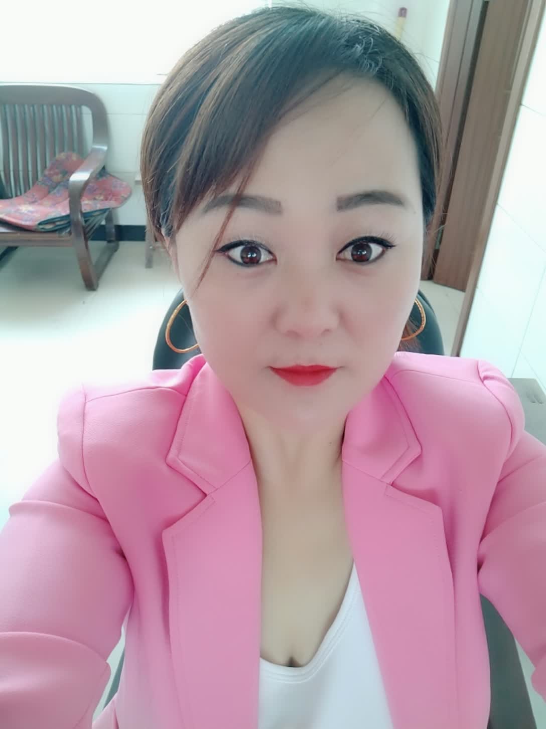 我爱你微姐的主页-快手直播