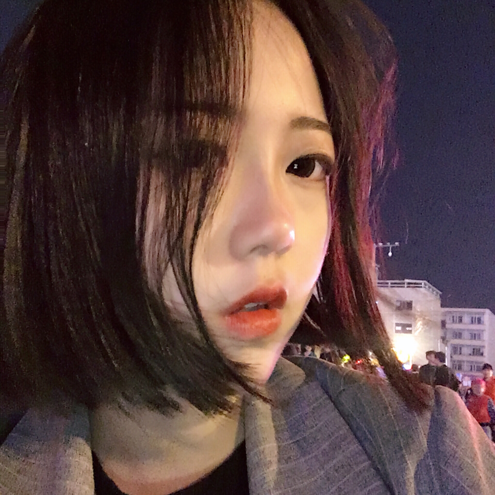 李怡萱的主页-快手直播