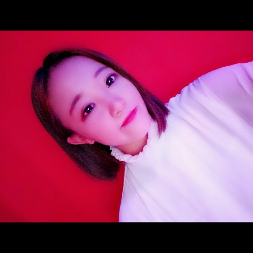 (o121624005)  @刘馨瑶啊(o234855577) 牛逼  大哥的女人 12月前