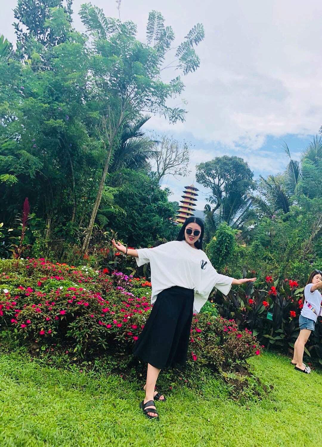 你若优秀盛开蝴蝶自来 - 吃不饱的王贵娴93的快手