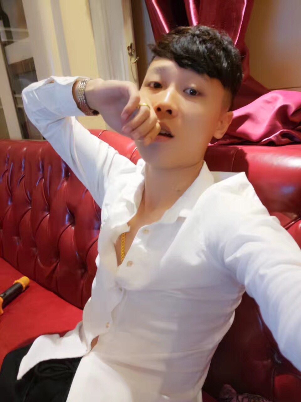 哈哈  @小刀 gg(o27023909) 5月前
