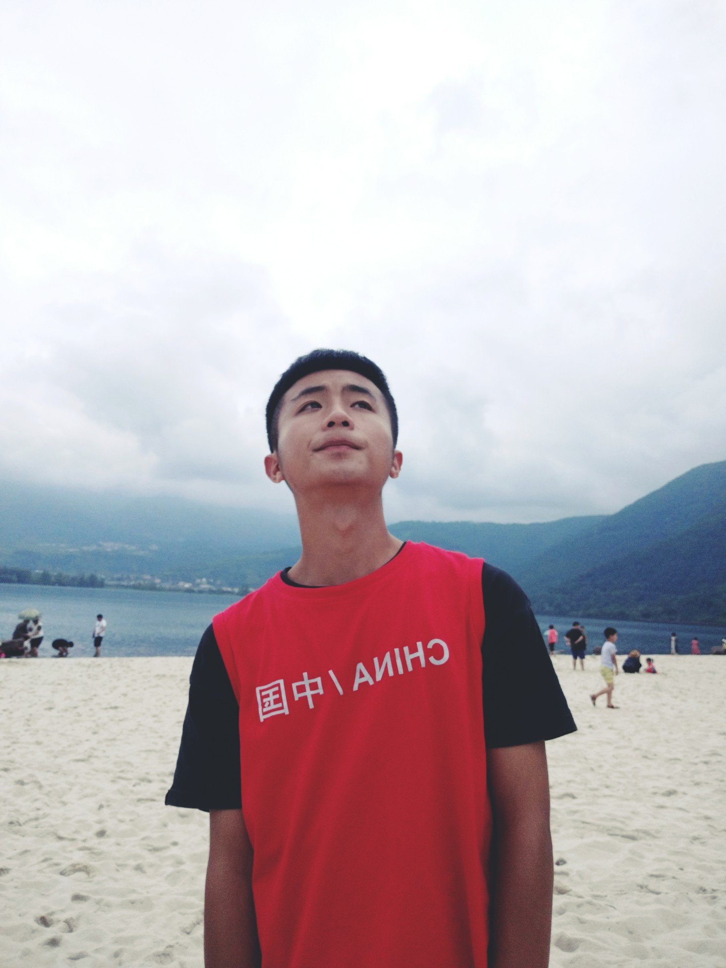 里的土匪(o57048408) @柯大叔 (o69848142) @prostitude(o186235021)