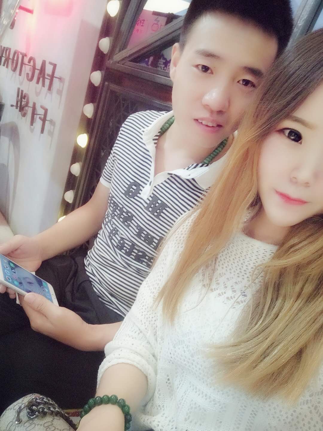 别去羡慕别人女朋友漂亮,多花点心思把自己的女友打扮的漂漂亮亮的,才