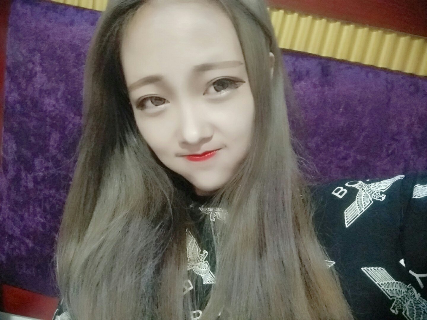 鄂尔多斯偶遇~  @柒冉(o56419798) 2178 播放103 赞