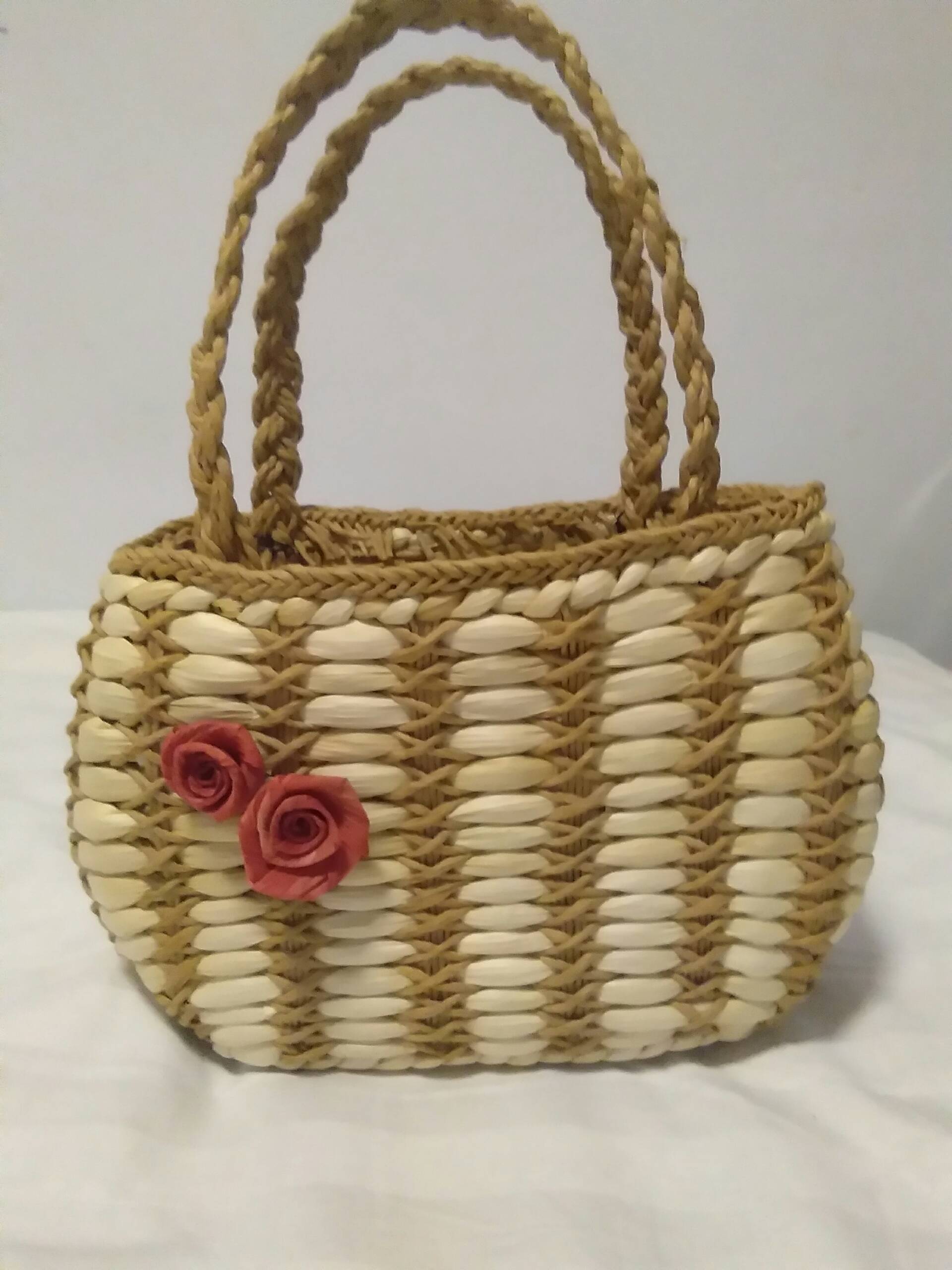 巧手编织,点草成金!我的第二个作品 4月前