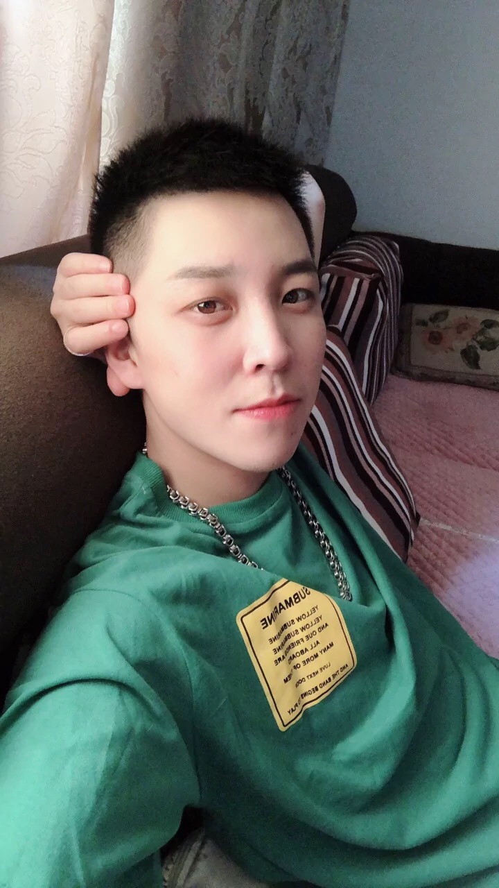 (o199746135) @这很王小国(丈门)(o9377959) 189 播放8 赞