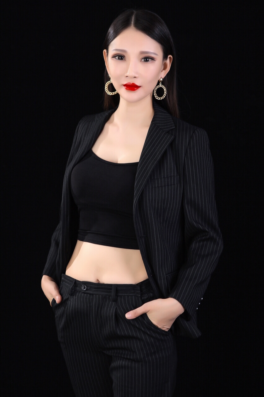 阳姐睫毛少几根的主页-快手直播