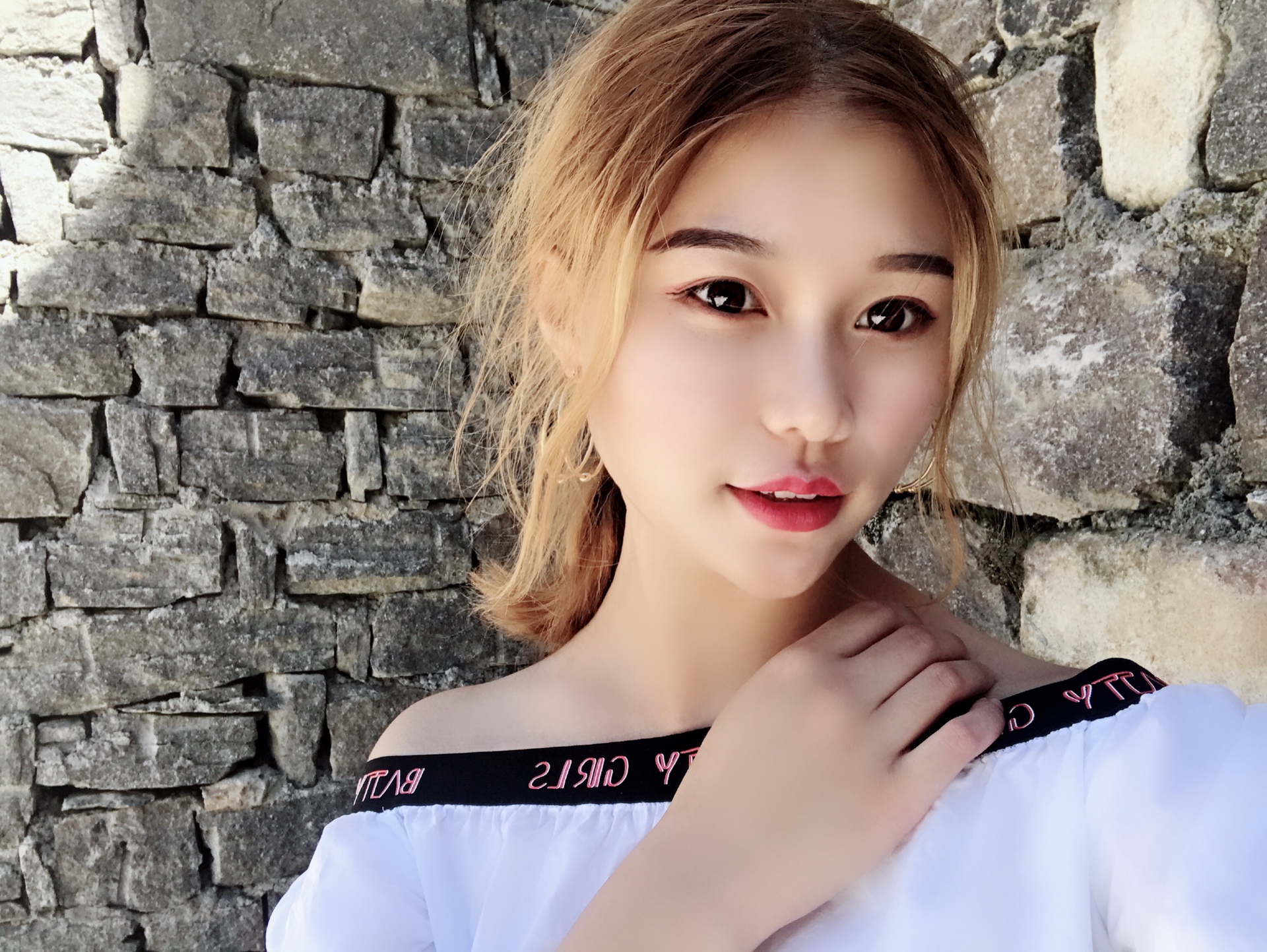 芭比蕊nou的主页-快手直播