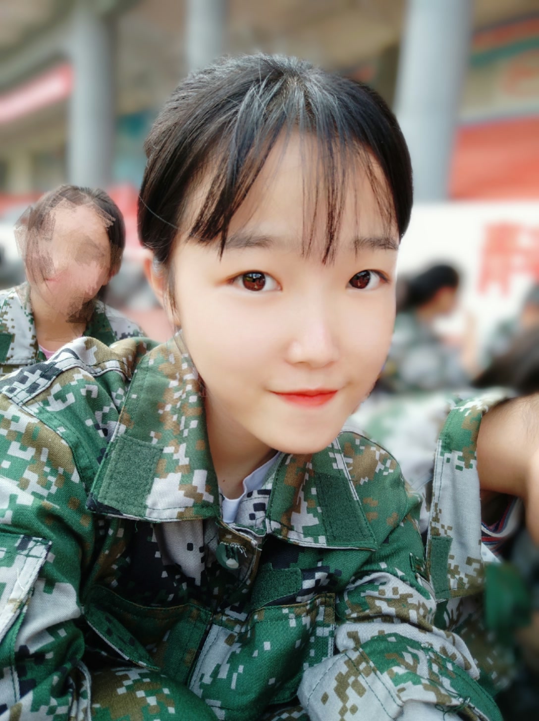 彭婧_-的主页-快手直播