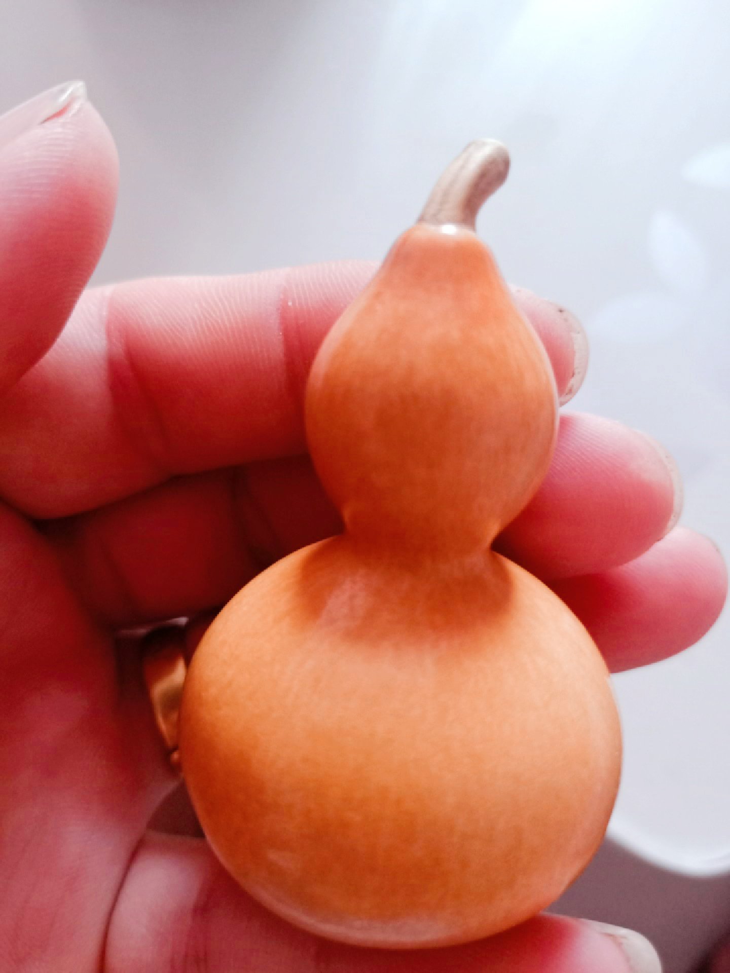 玩半年的葫芦有点小开片 60       赞                   评论