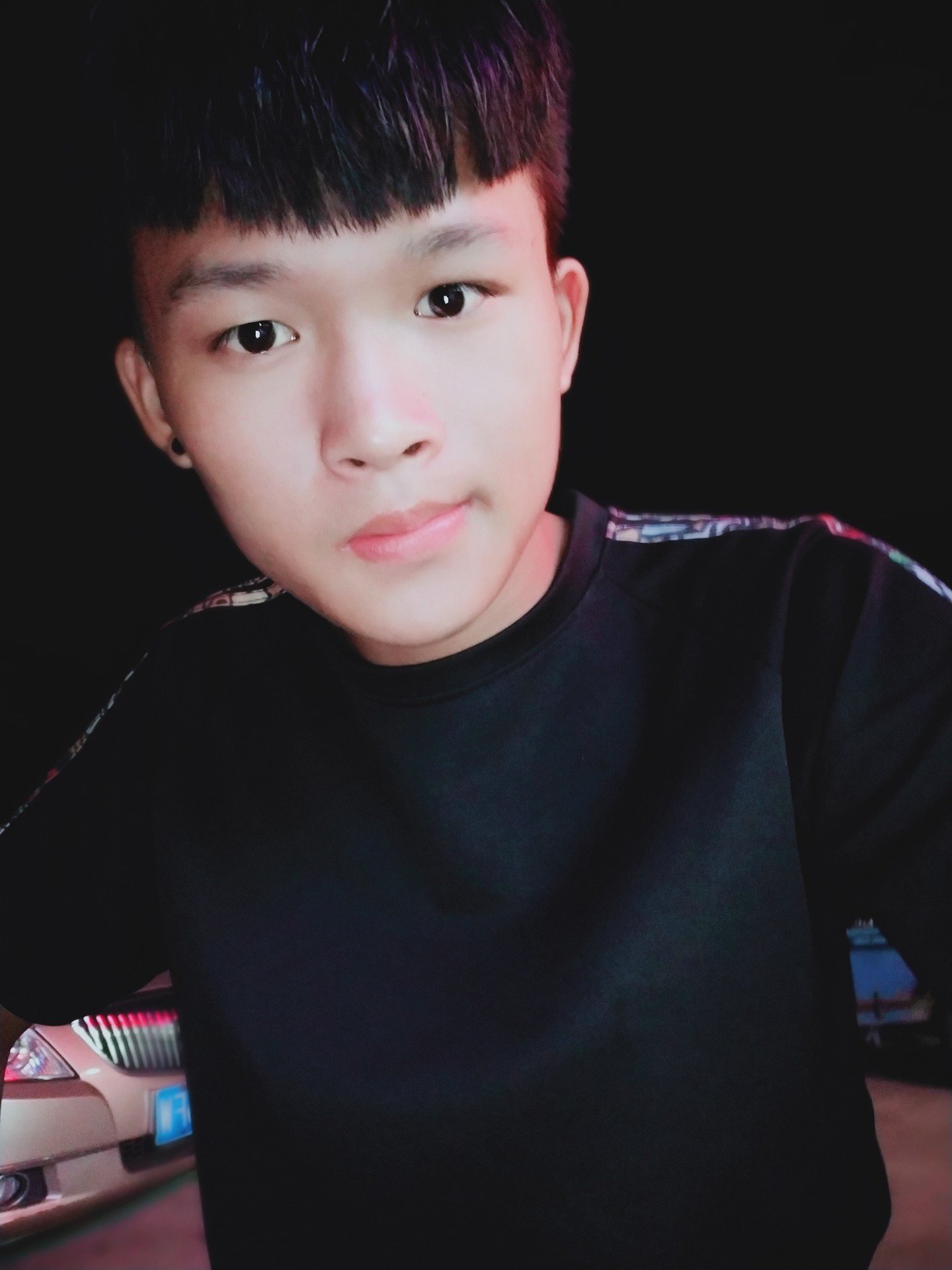 你撩不走的小哥哥75的主页-快手直播