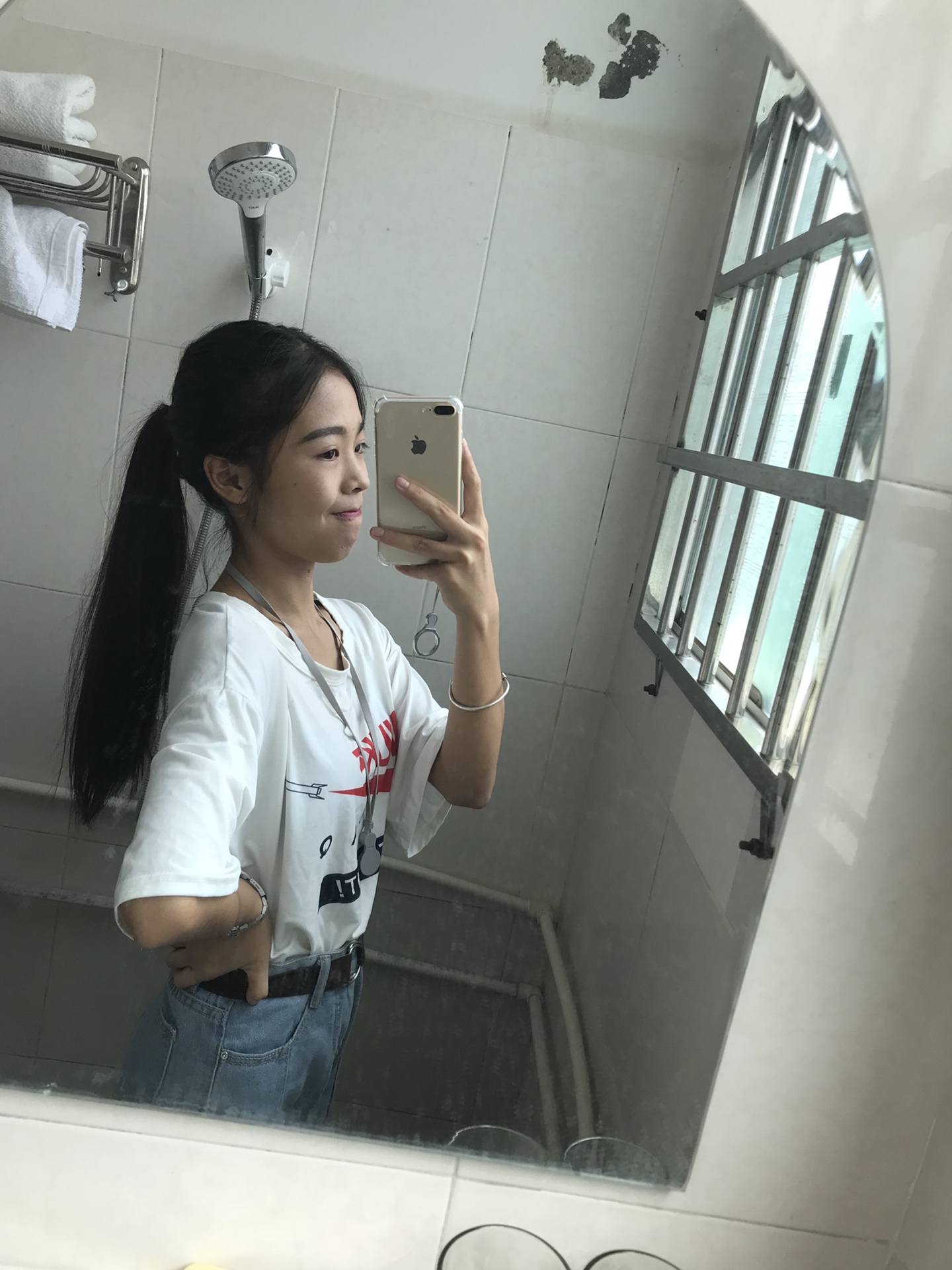 4天前 回复 一汪清水-:爱你 婆 user_1060739014天前 该去学校咯 爱你
