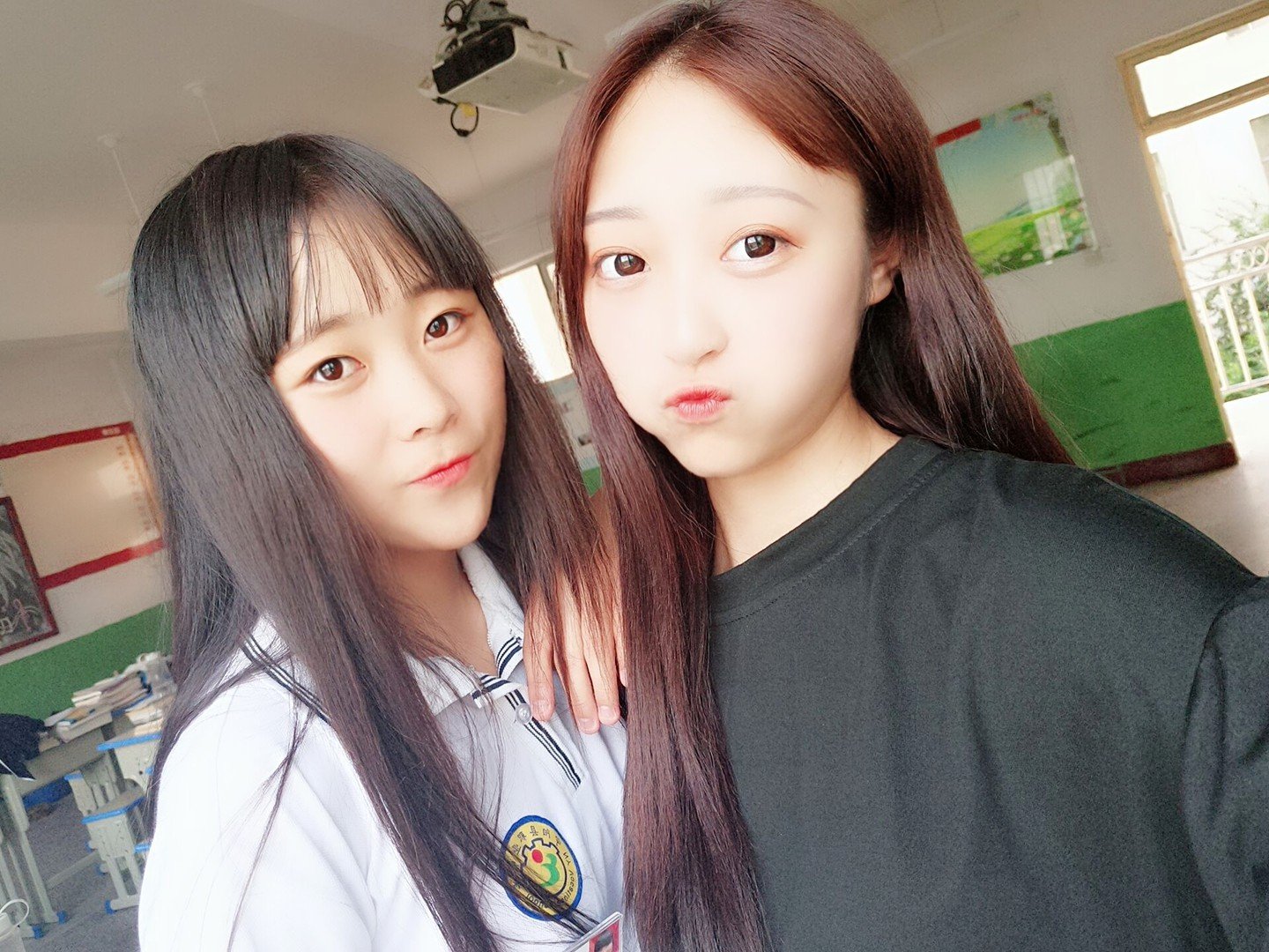 太阳很暖深拥不及. - hello闫老二75冲破)的快手