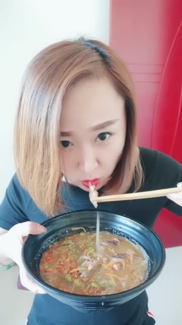 辣.小馋猫的主页-快手直播