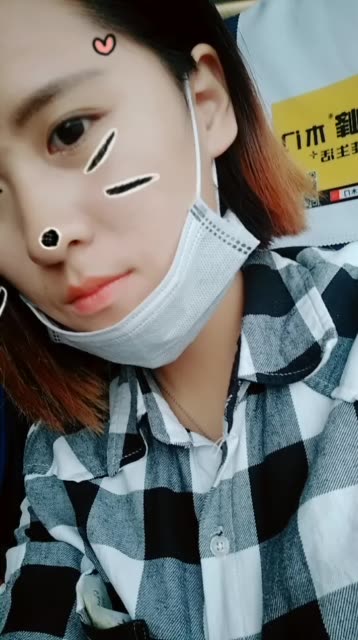 对账对一天, 4月前 哈哈,大暴雨,跟小时候一样玩了会水,特别开