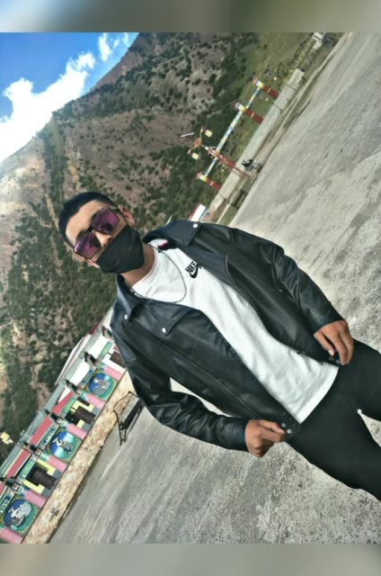 格吉杂多   喜欢俄舞的 关注  舞伴  @ea7 - 尕松(o3