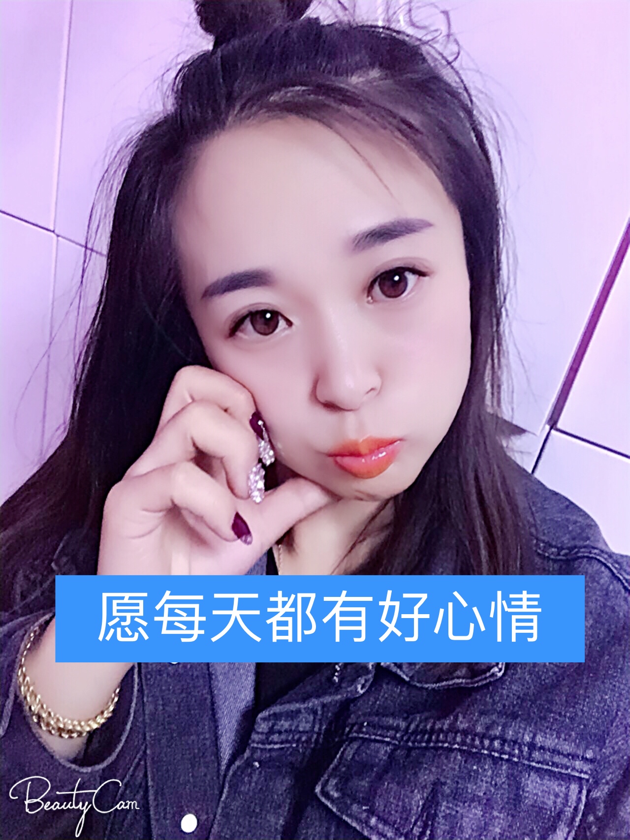 快手连续点赞3个（快手连续点赞别人作品会干嘛）