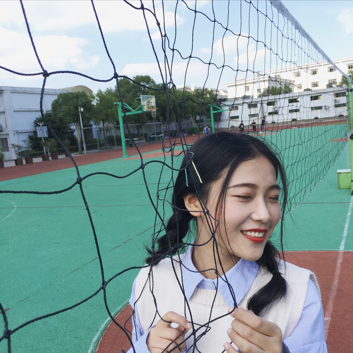 最近- 颖颖超cute耶的快手