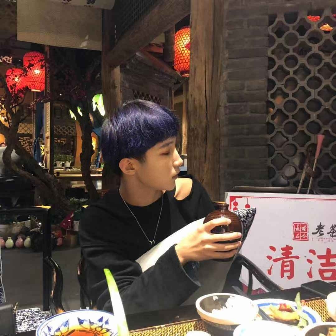 一心只蹦圣贤迪@李广嵩(o53880503) 4月前 @张大凡呀(o19052476)小心