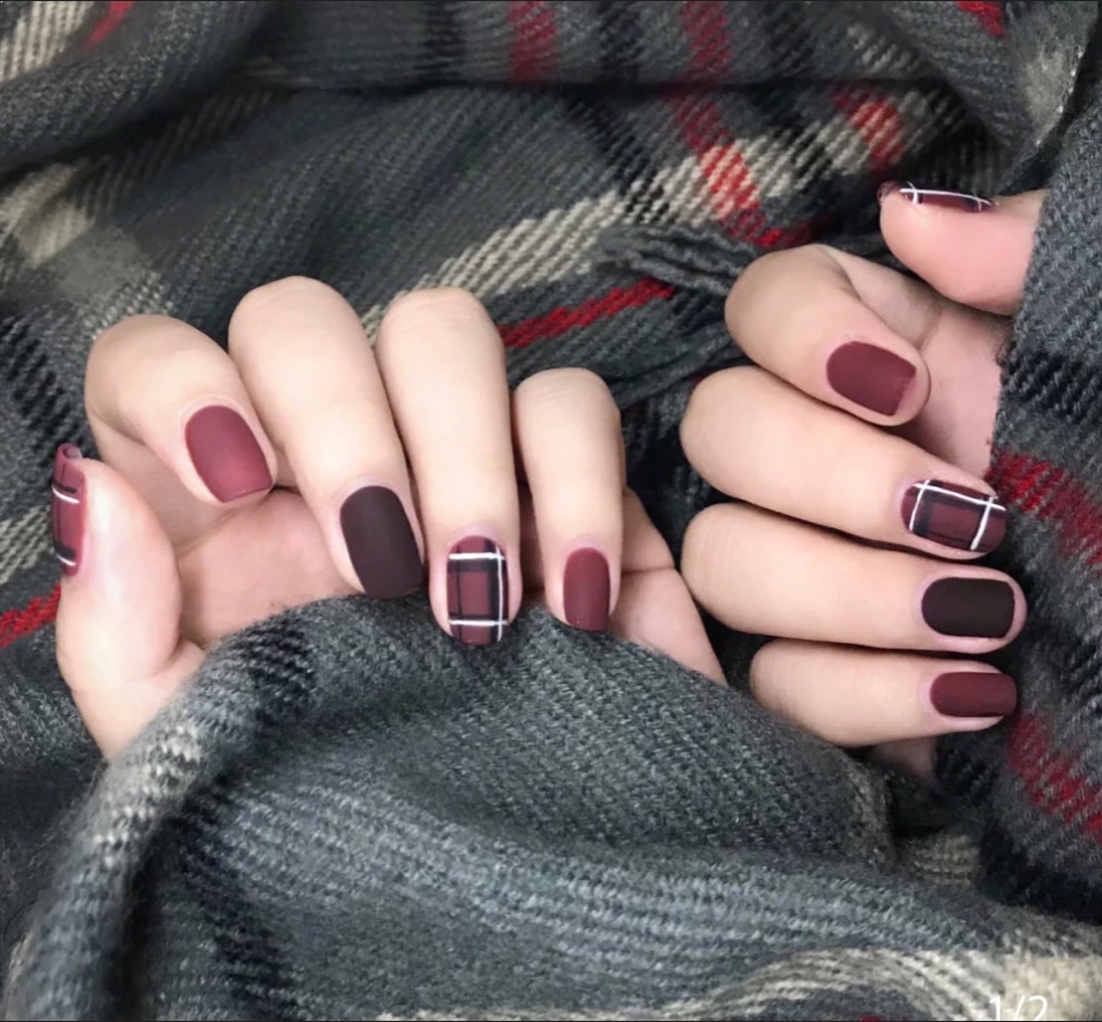 美甲图片 #磨砂美甲 #美甲跳色 2月前