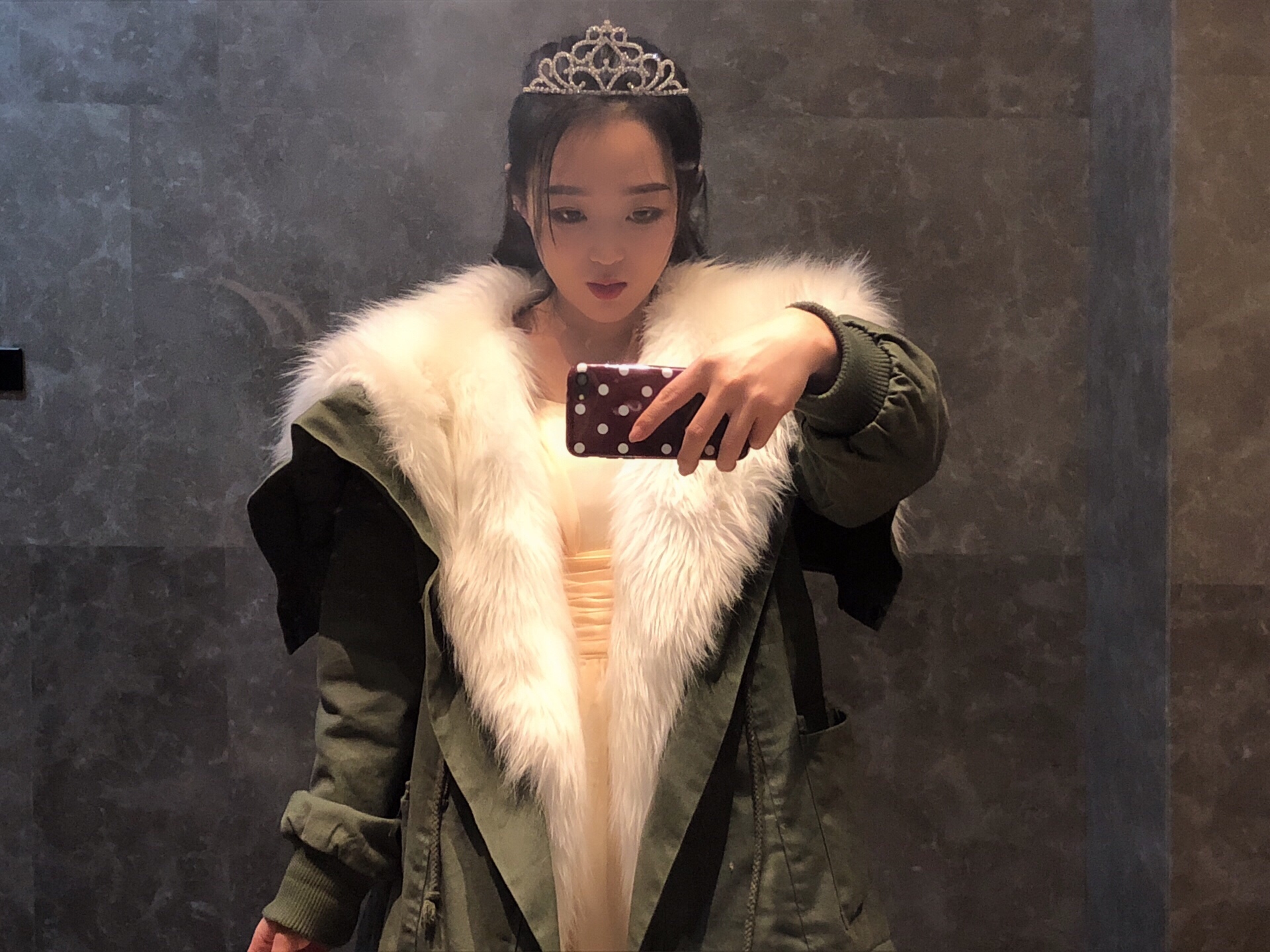 二姐,夏悠言(o598614765) 9小时前 785公里 偷悄悄回来 只为了你