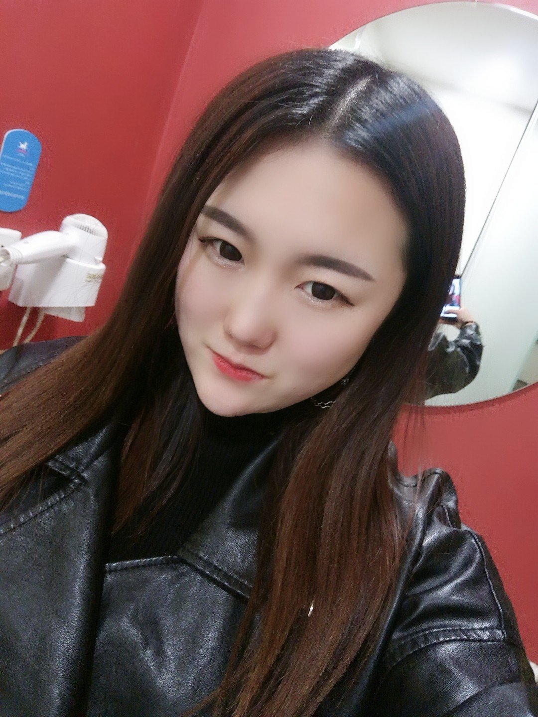 5周前 302的小可爱们 @小林子要开心吖(o8498470) @-你又脸红了