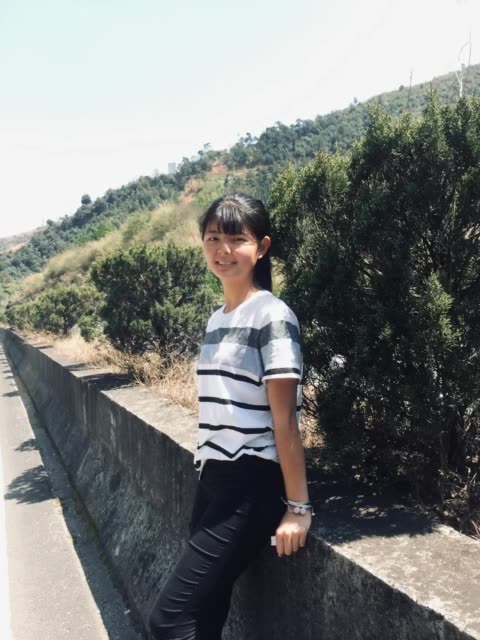 罗思思(o72411640) 摄影师                       2周