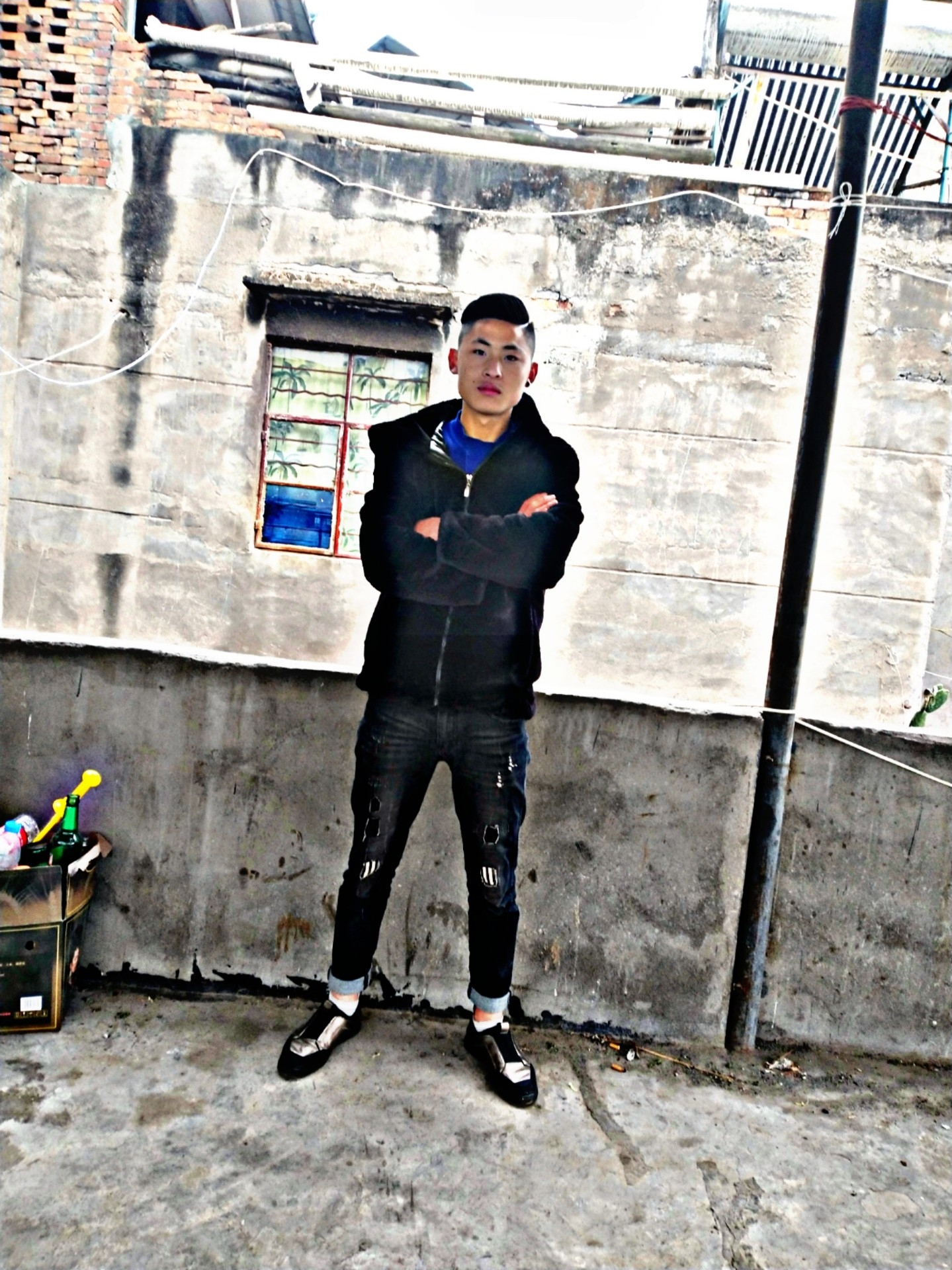 三哥(人红命硬)