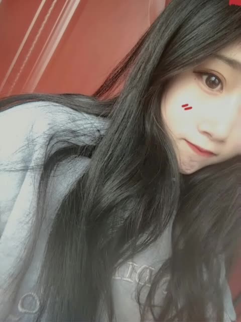 (蕾蕾最甜了)的主页-快手直播