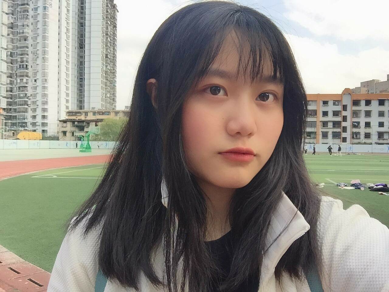 网骗本骗              14岁的比利真是心动的男孩啊啊啊啊