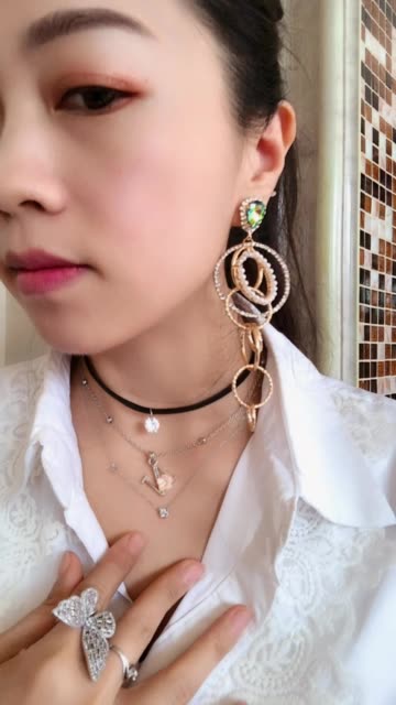 苏苏妹(女神莎莎)的主页-快手直播