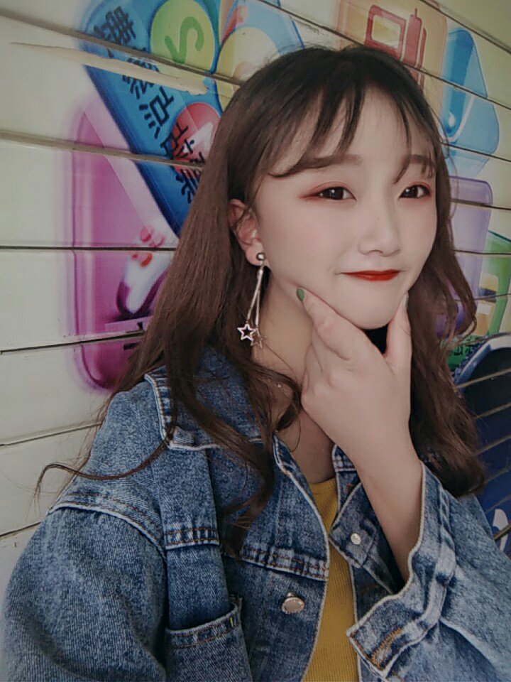 可爱的小艺艺 98-快手直播